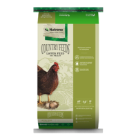 Nutrena Country Feeds Layer 16% Feed Pellet. Green poultry feed bag. Red hen.