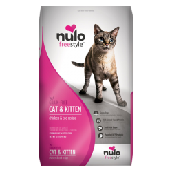 Nulo Freestyle High-Meat Kibble Chicken & Cod Recipe Dry Cat Food. White and pink feed bag.