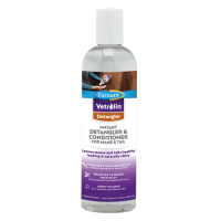 Farnam Vetrolin Detangler And Conditioner For Mane And Tail. Equine grooming products. Clear bottle with white cap.