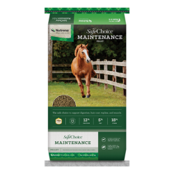 Nutrena SafeChoice Maintenance Horse Feed. Colorful green feed bag.