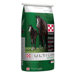 Purina Ultium Growth. Green feed bag.